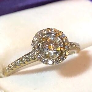 Dimond Ring 18K white gold anniversary wedding engagement birthday proposal